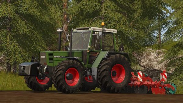 FENDT FAVORIT 615 LSA V1